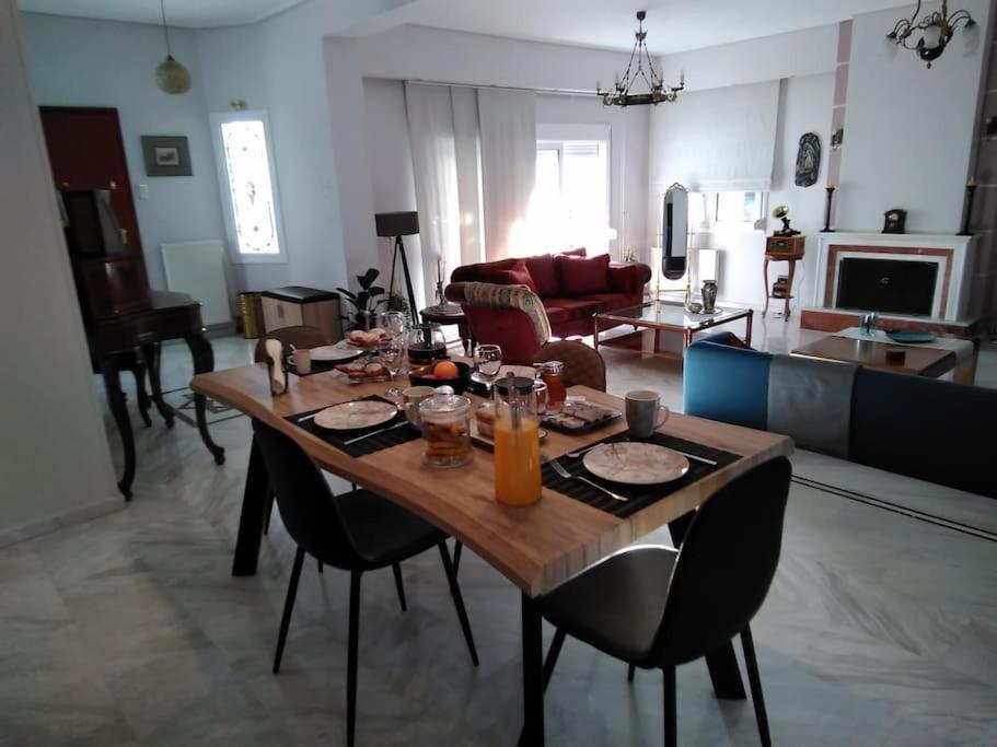 La Maison De Catherine 볼로스 외부 사진